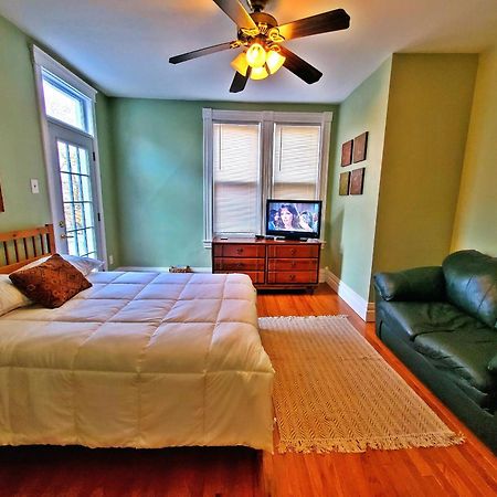 Point Breeze Guest House Pittsburgh Eksteriør bilde